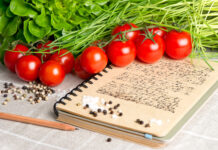 Pourquoi nos vieux carnets de recettes n’ont jamais eu autant de valeur